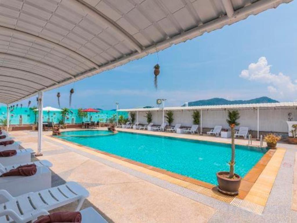 Azure Phuket Hotel Patong Exteriör bild